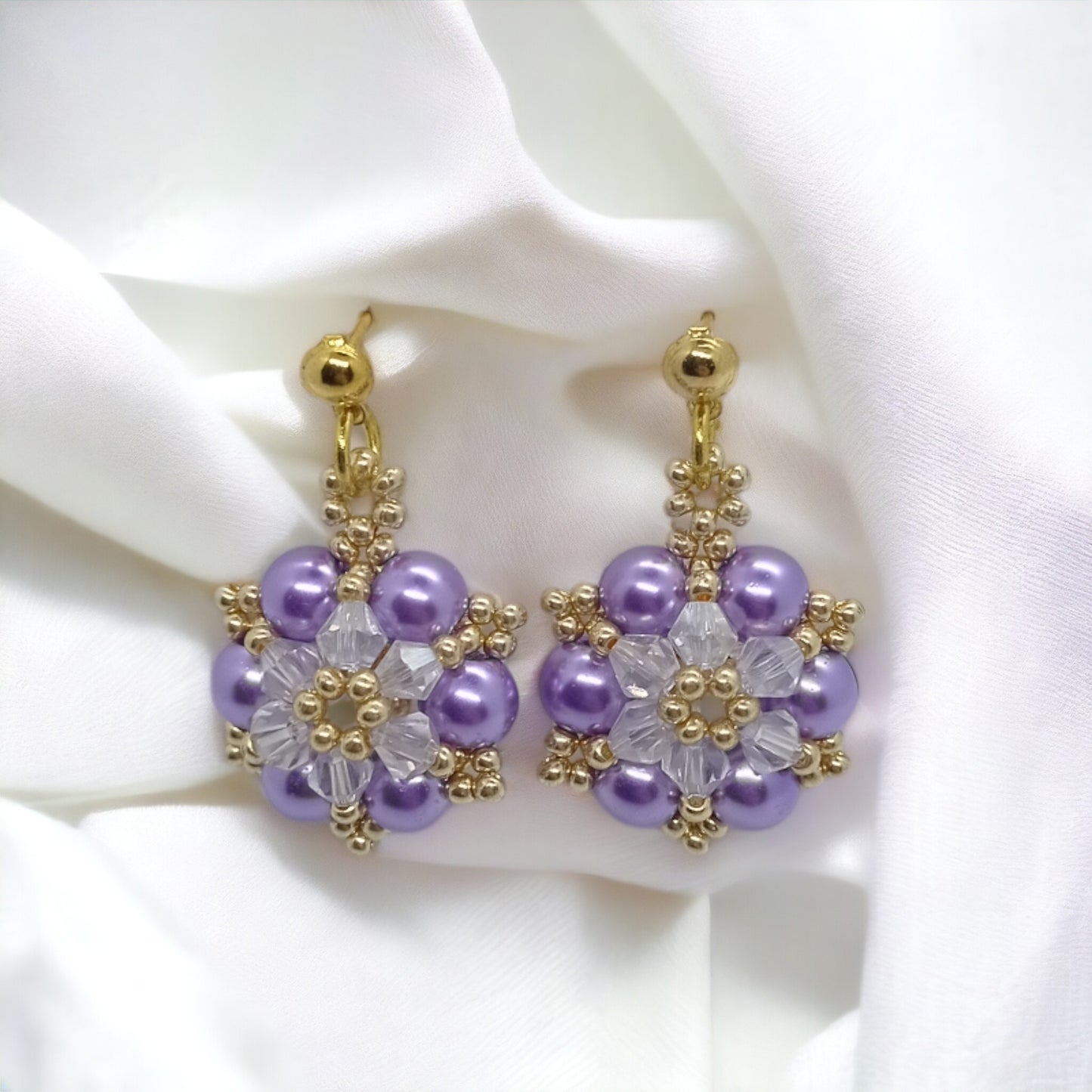 Pearl Radiance - beaded earrings and bracelet.